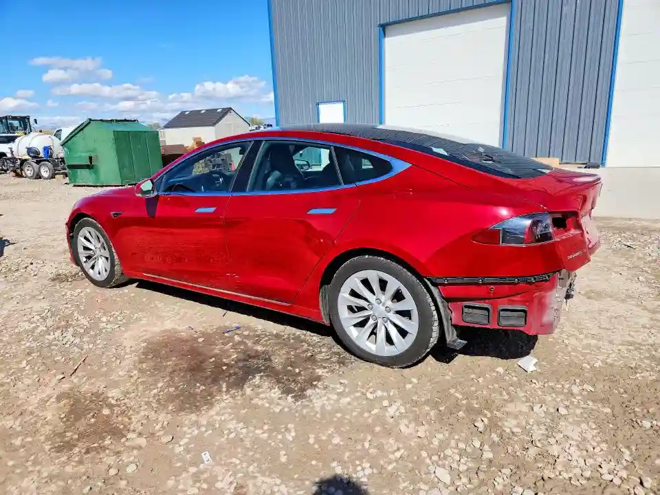 5YJSA1E28HF200336 2017 TESLA MODEL S-1