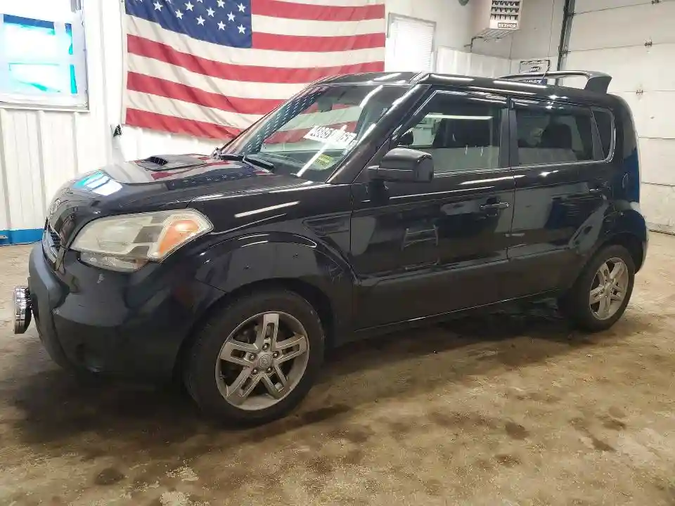 KNDJT2A20B7733005 2011 KIA SOUL-0