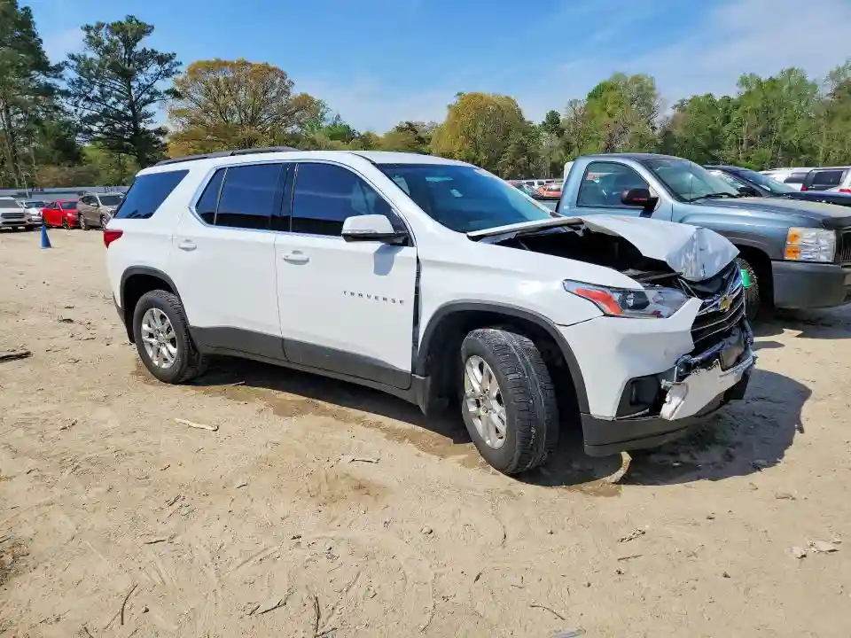 1GNEVGKW0LJ210301 2020 CHEVROLET TRAVERSE-3