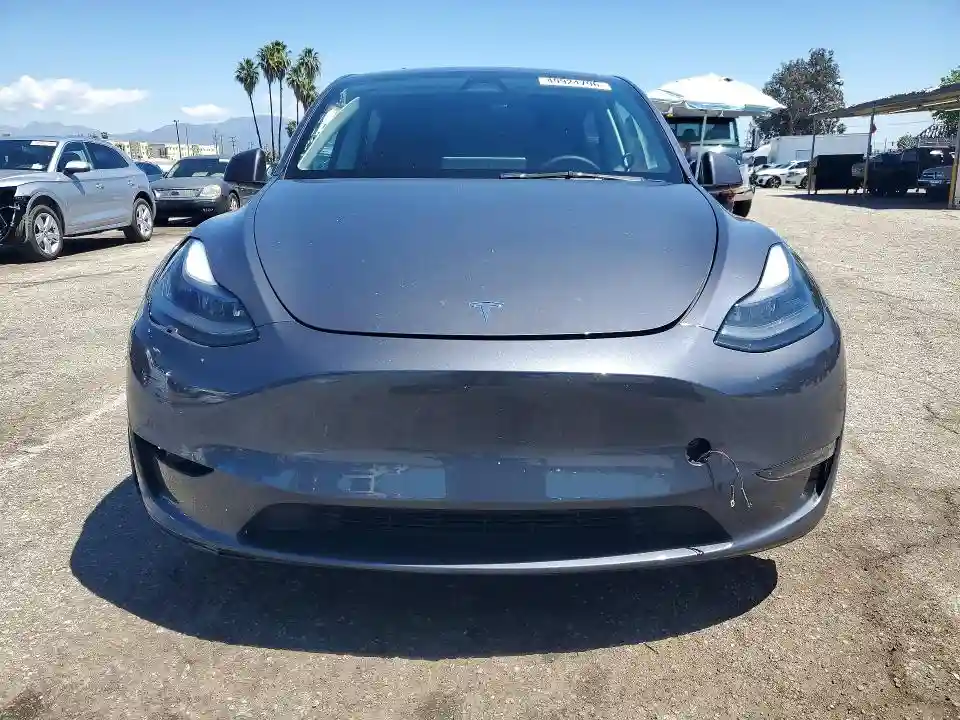 7SAYGDEE8PF908429 2023 TESLA MODEL Y-4