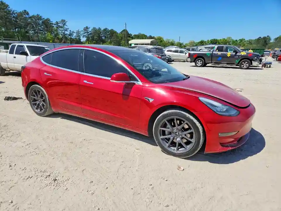 5YJ3E1EB4JF114777 2018 TESLA MODEL 3-3