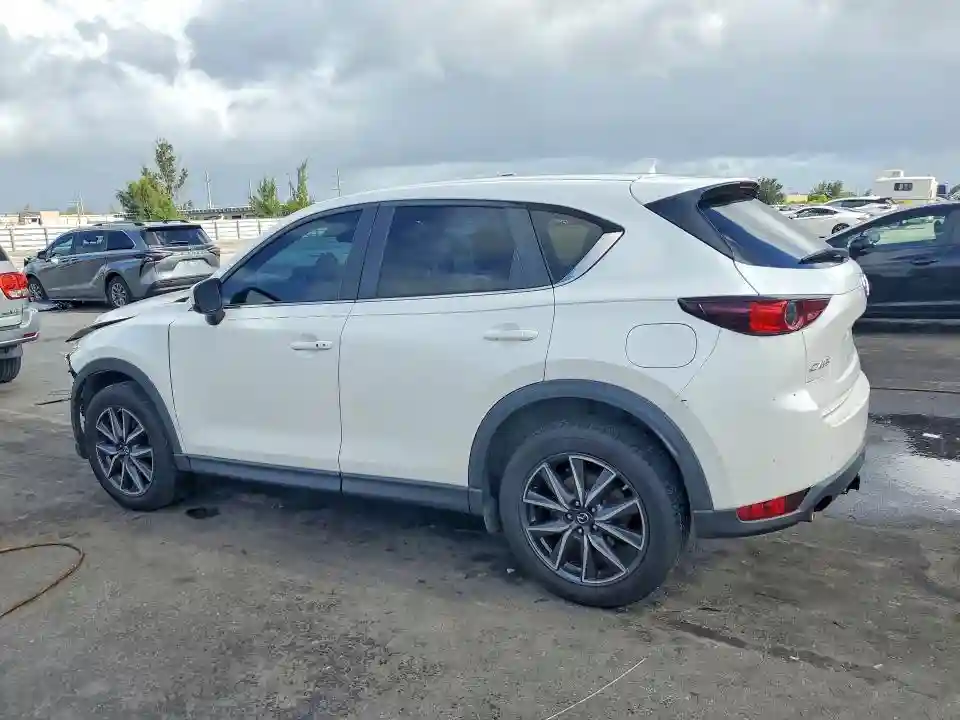 JM3KFACM4J1413232 2018 MAZDA CX-5-1