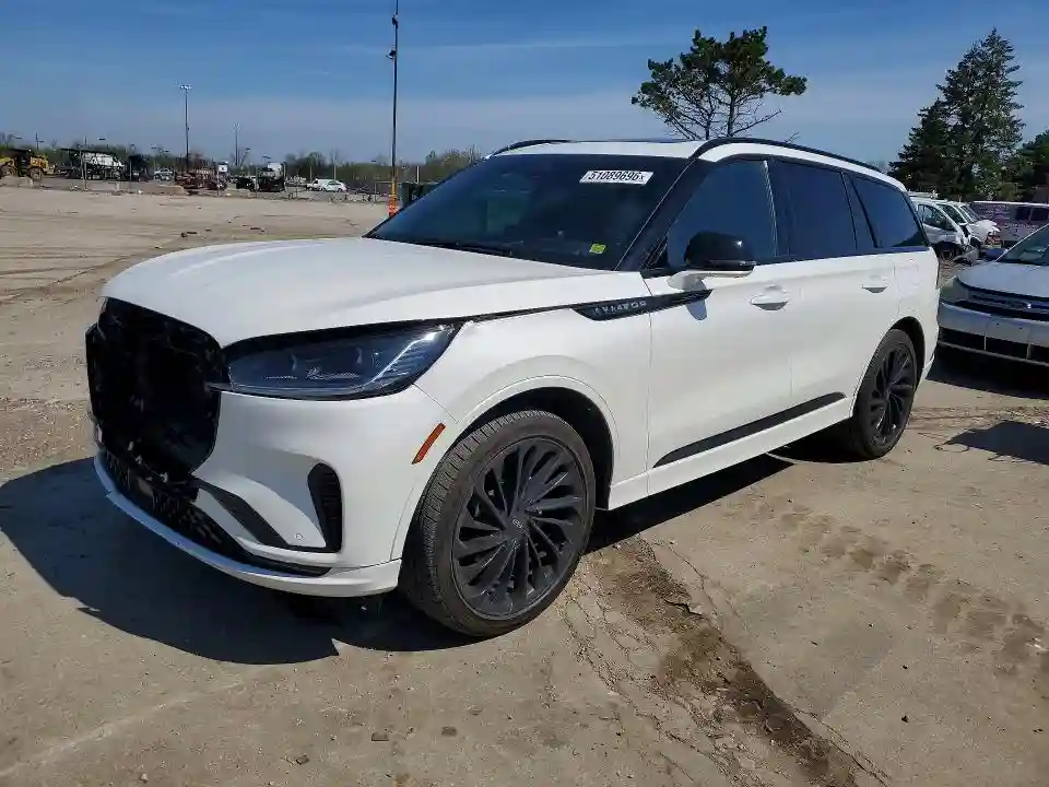 5LM5J7XC9SGL04927 2025 LINCOLN AVIATOR-0