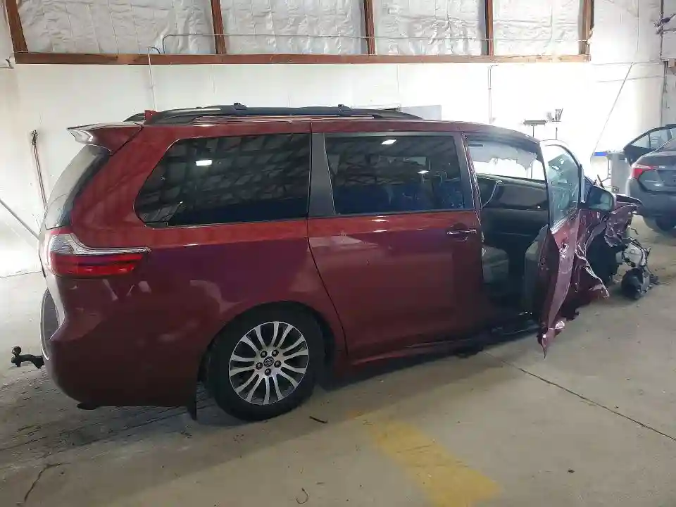 5TDYZ3DC8LS032050 2020 TOYOTA SIENNA-2