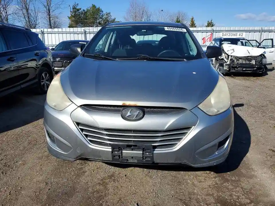 KM8JT3AC0AU018817 2010 HYUNDAI TUCSON-4