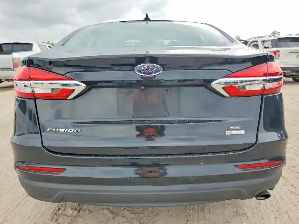 3FA6P0HD9LR260260 2020 FORD FUSION-5