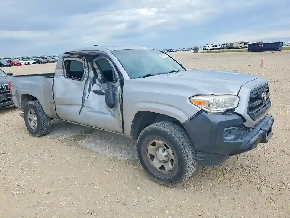 5TFRX5GN6HX078738 2017 TOYOTA TACOMA-3