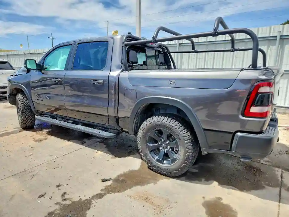 1C6SRFLT8MN579276 2021 RAM 1500-1