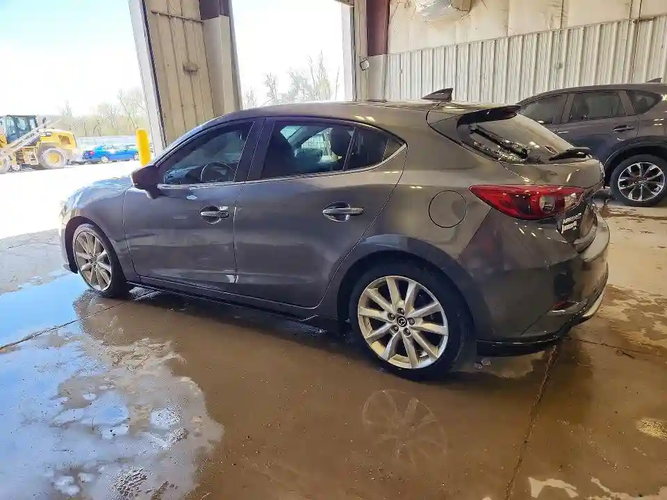 JM1BN1M37H1140279 2017 MAZDA 3-1