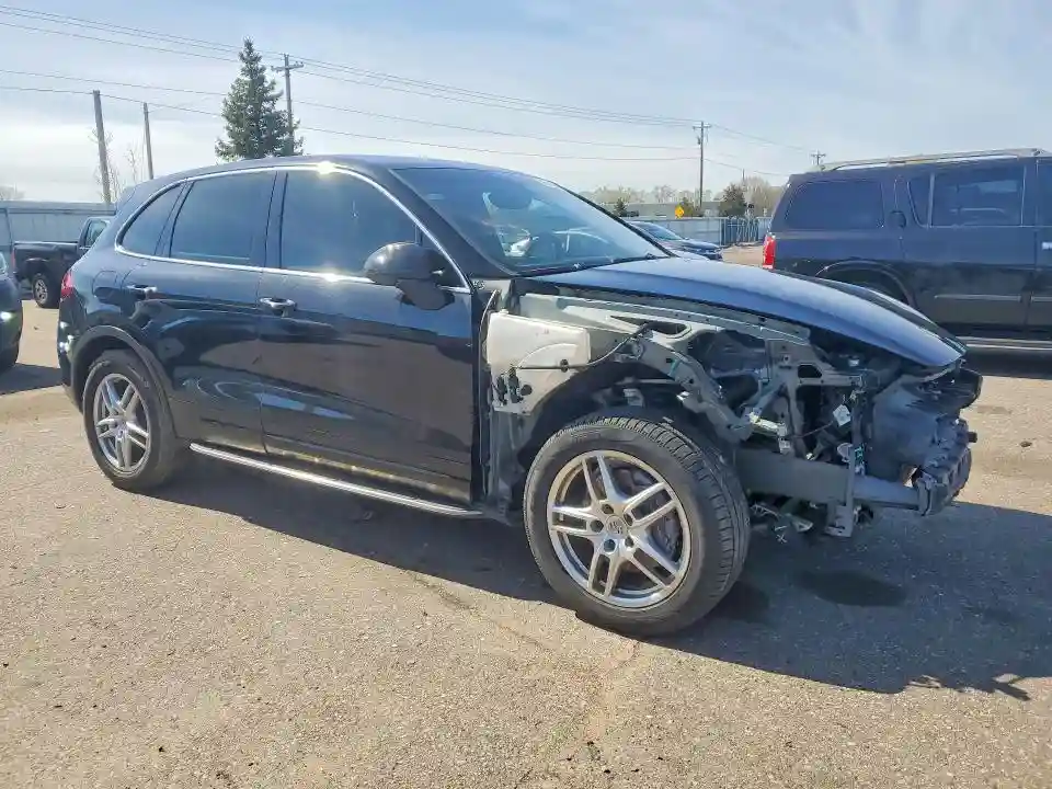 WP1AA2A24CLA02624 2012 PORSCHE CAYENNE-3
