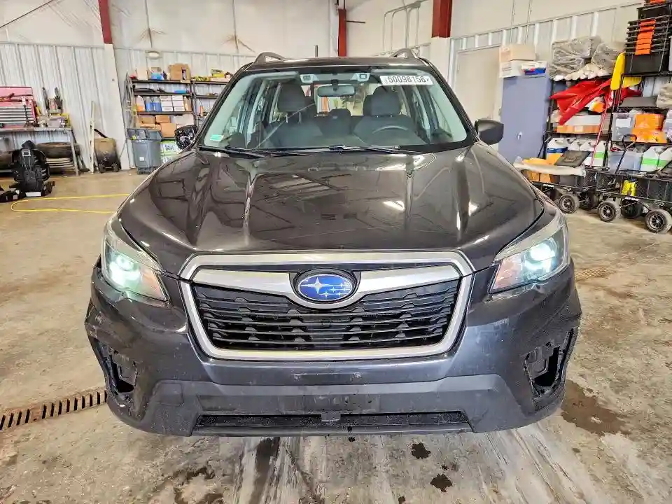JF2SKACC4KH439402 2019 SUBARU FORESTER-4