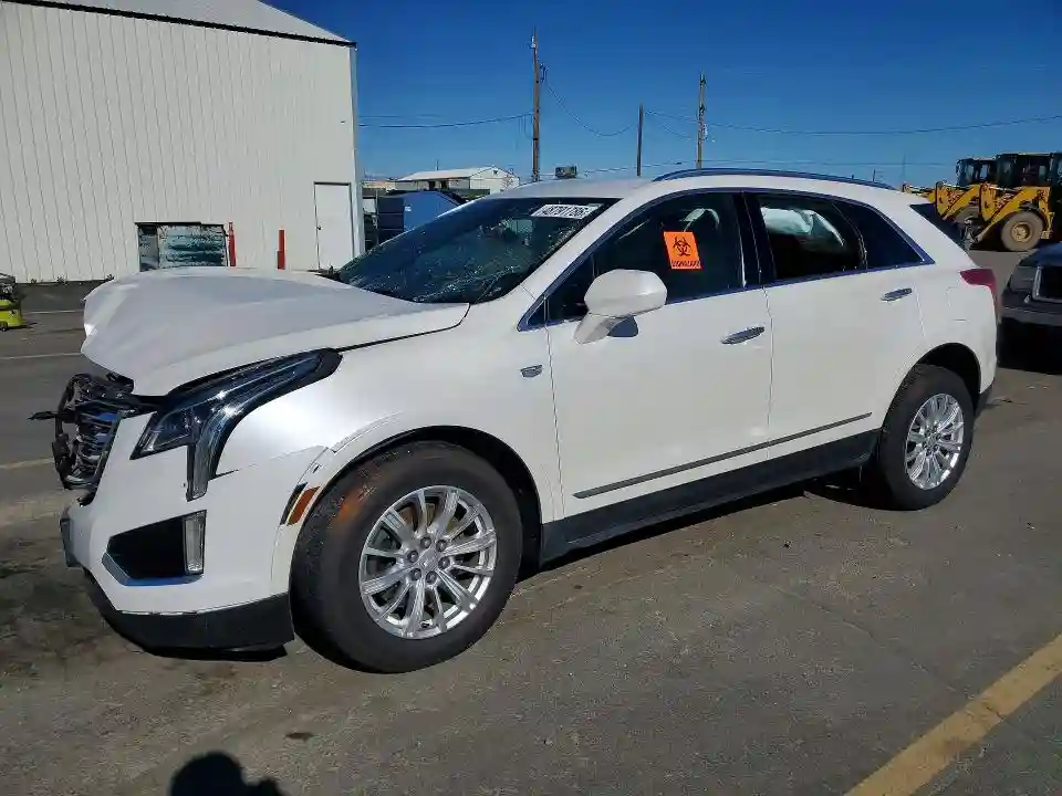 1GYKNARS4HZ302235 2017 CADILLAC XT5-0