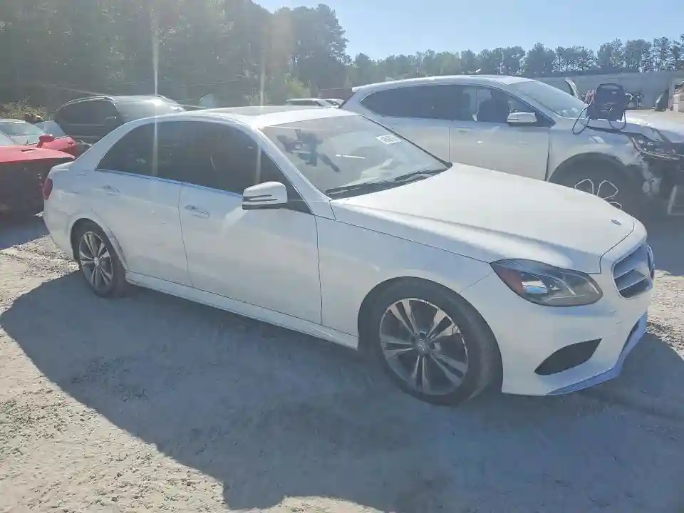 WDDHF8JB9GB227563 2016 MERCEDES-BENZ E-CLASS-3