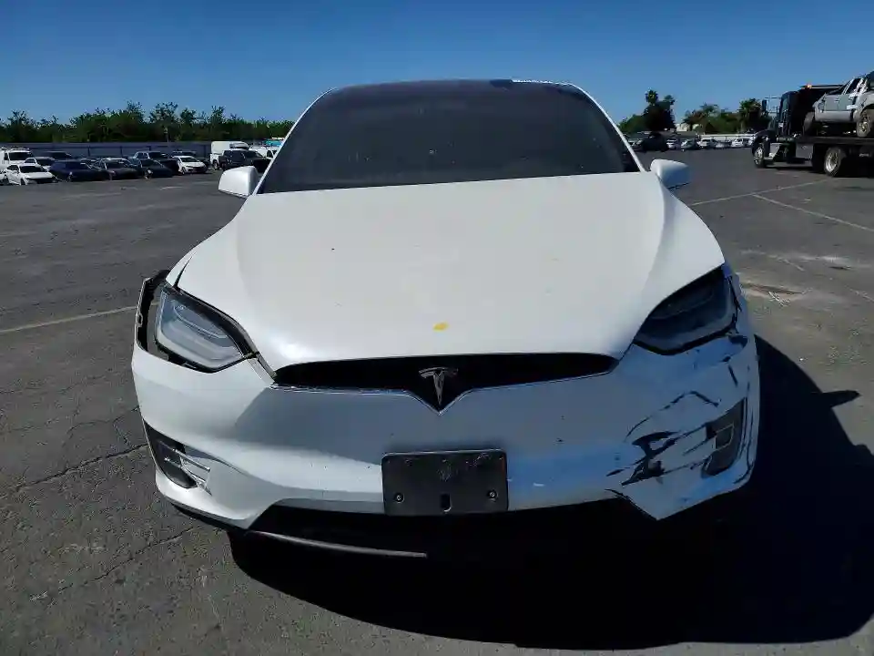 5YJXCAE20LF305767 2020 TESLA MODEL X-4