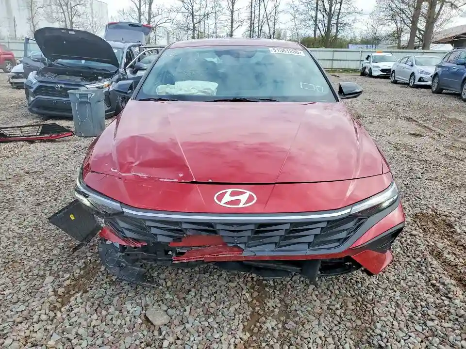 KMHLM4DG3SU997289 2025 HYUNDAI ELANTRA-4