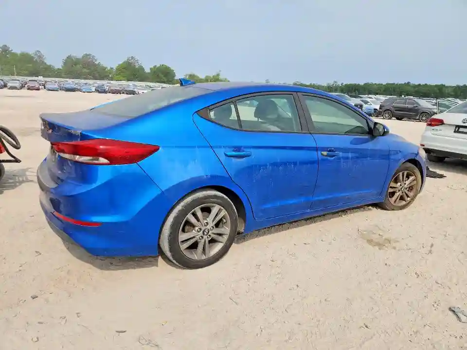 5NPD84LF4HH193379 2017 HYUNDAI ELANTRA-2