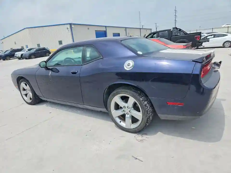 2B3CJ4DG3BH510500 2011 DODGE CHALLENGER-1