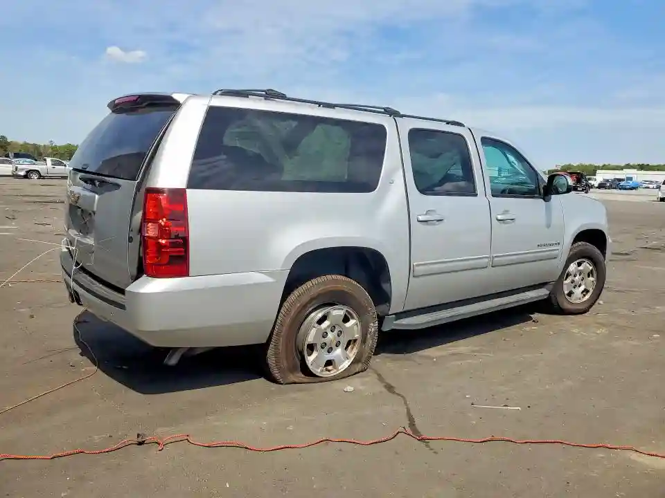 1GNSCJE01ER237931 2014 CHEVROLET SUBURBAN-2