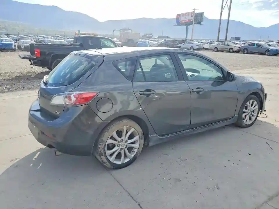 JM1BL1H67A1343978 2010 MAZDA MAZDA3-2