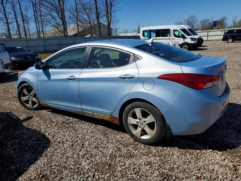 KMHDH4AE9DU614955 2013 HYUNDAI ELANTRA-1
