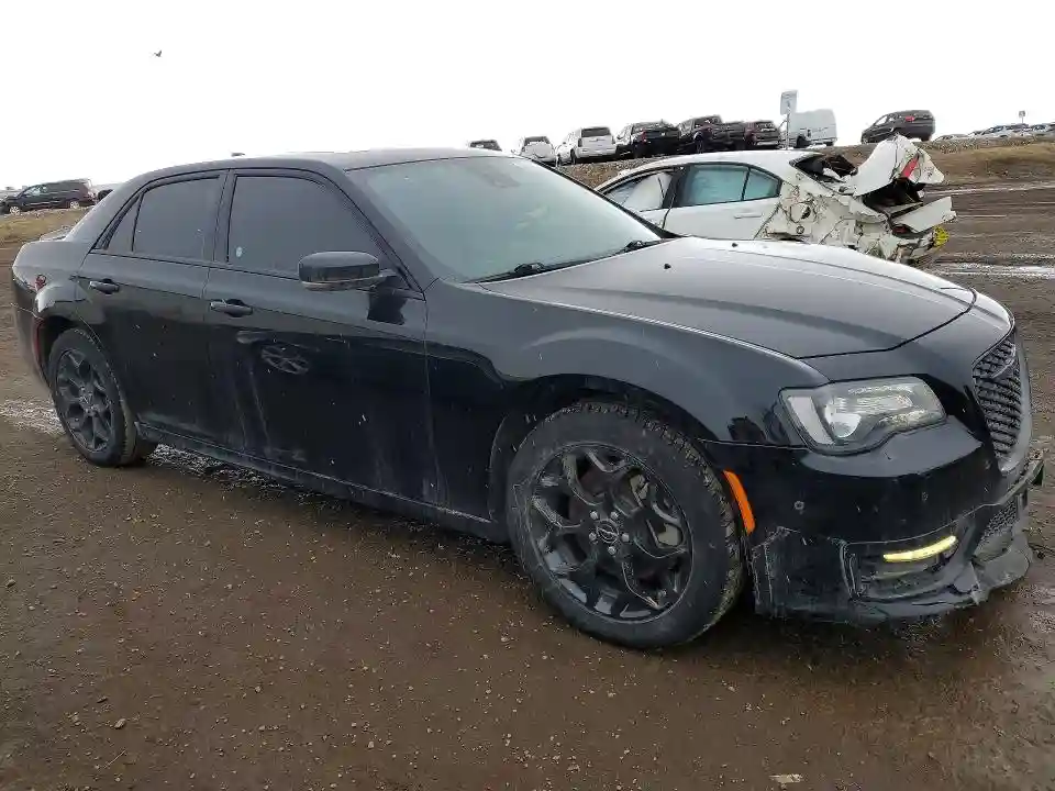 2C3CCAGG7PH593329 2023 CHRYSLER 300-3