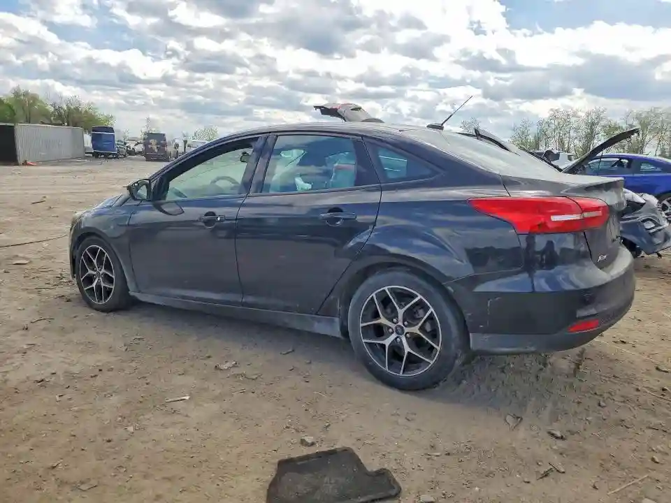 1FADP3H23HL256797 2017 FORD FOCUS-1
