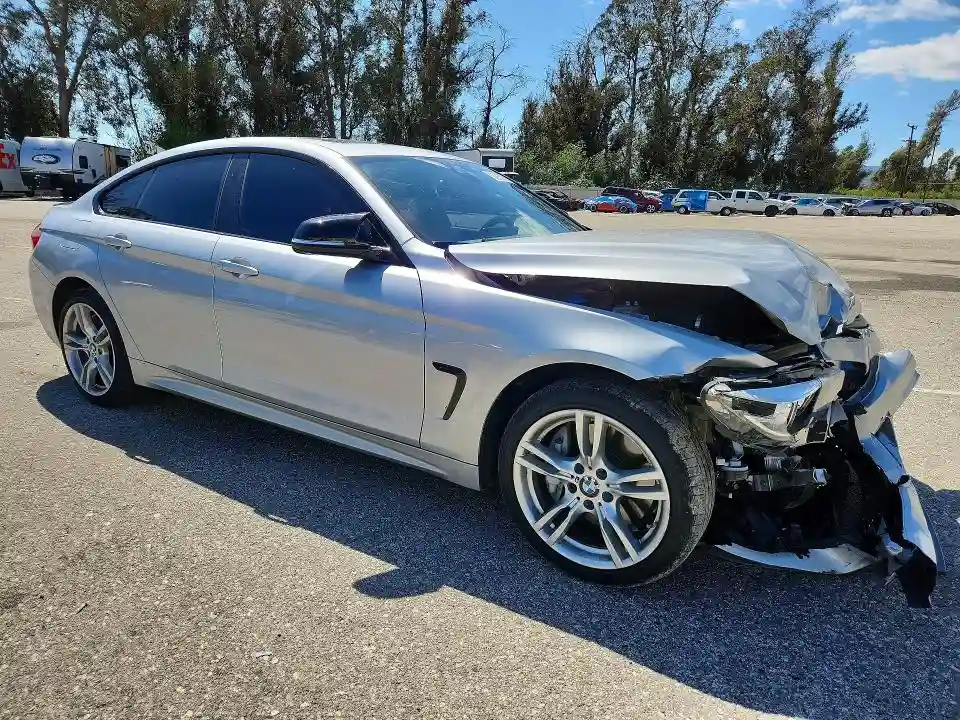 WBA4J3C54JBG96908 2018 BMW 4 SERIES-3