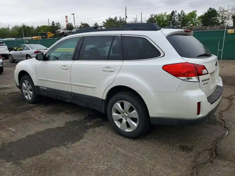 4S4BRBJC4C3237592 2012 SUBARU OUTBACK-1