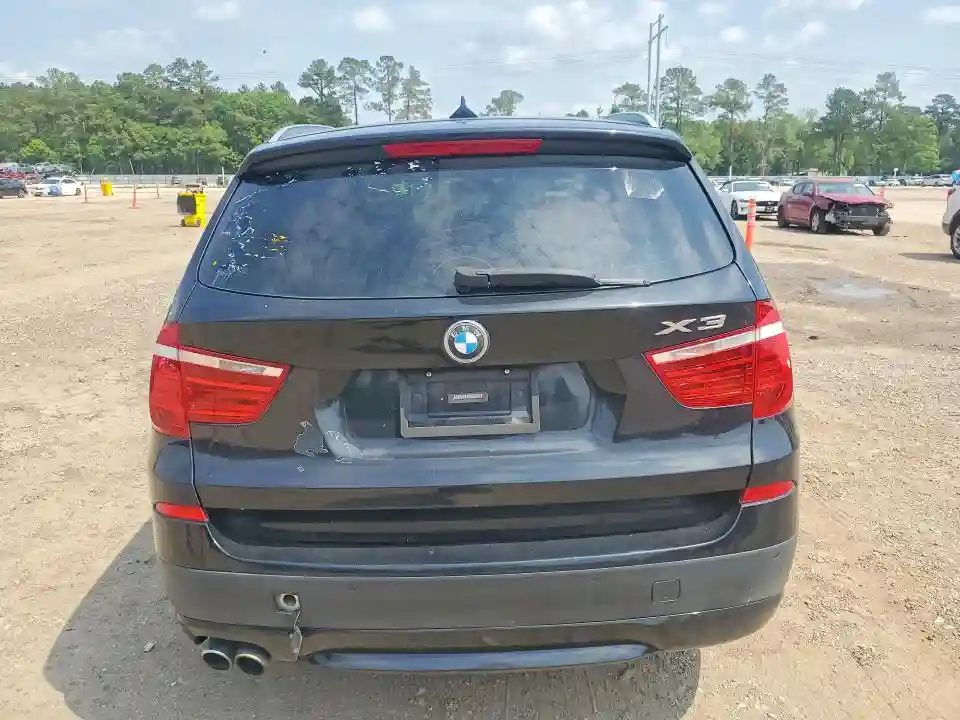 5UXWX9C55E0D20005 2014 BMW X3-5
