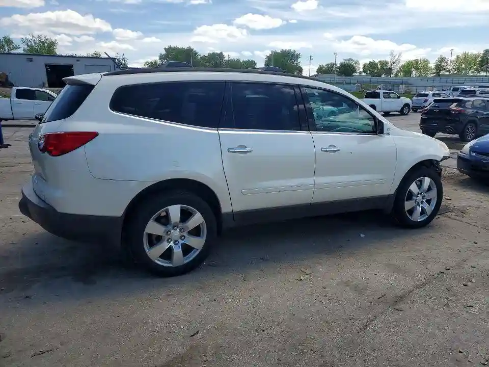 1GNKRGED9CJ390346 2012 CHEVROLET TRAVERSE-2