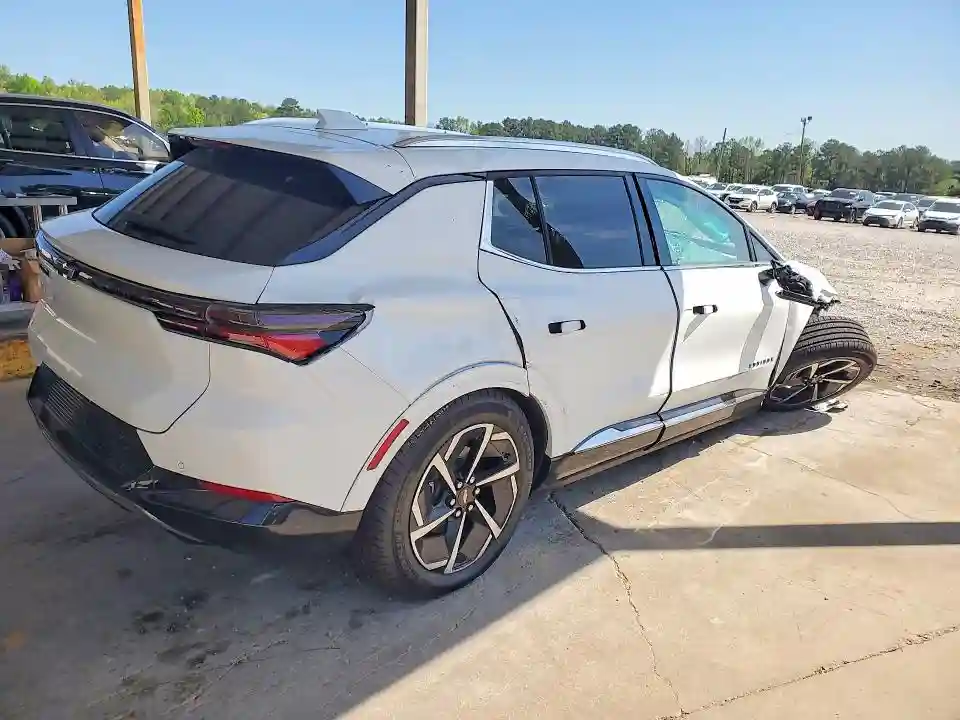 3GN7DLRP6SS133918 2025 CHEVROLET EQUINOX-2