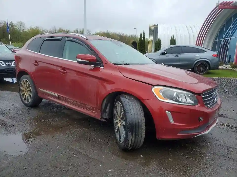 YV449MRU5H2009083 2017 VOLVO XC60-3