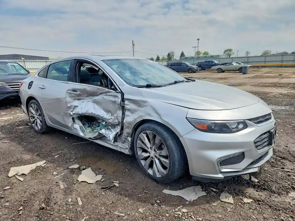 1G1ZH5SX6HF210322 2017 CHEVROLET MALIBU-3