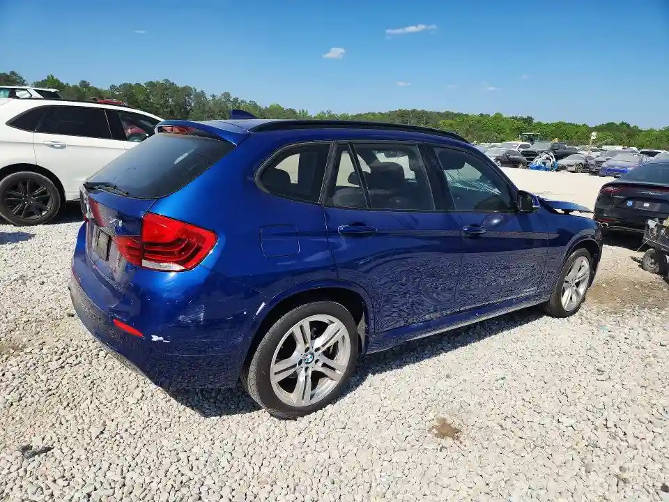 WBAVM1C51DVW45916 2013 BMW X1-2