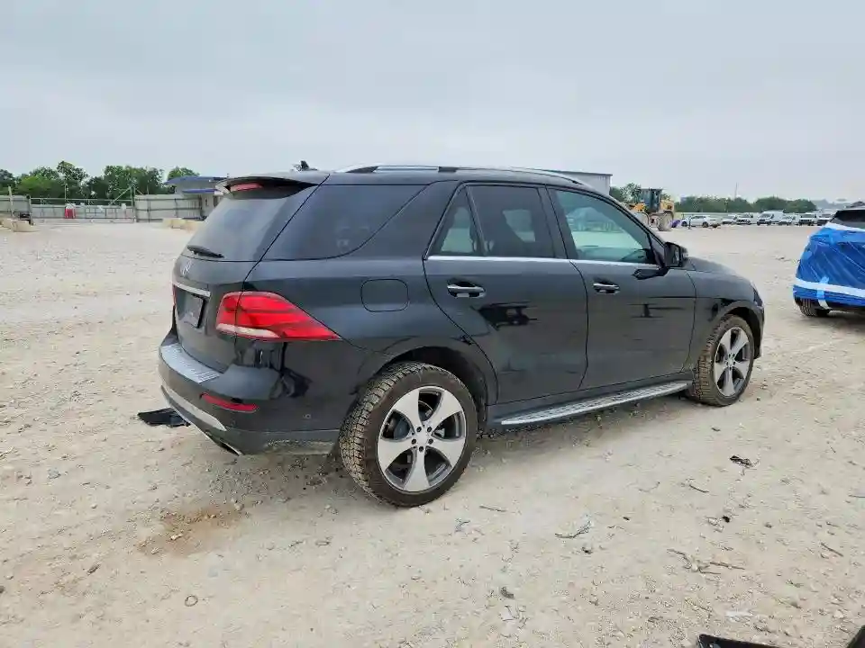 4JGDA5JB3HA885744 2017 MERCEDES-BENZ GLE-CLASS-2