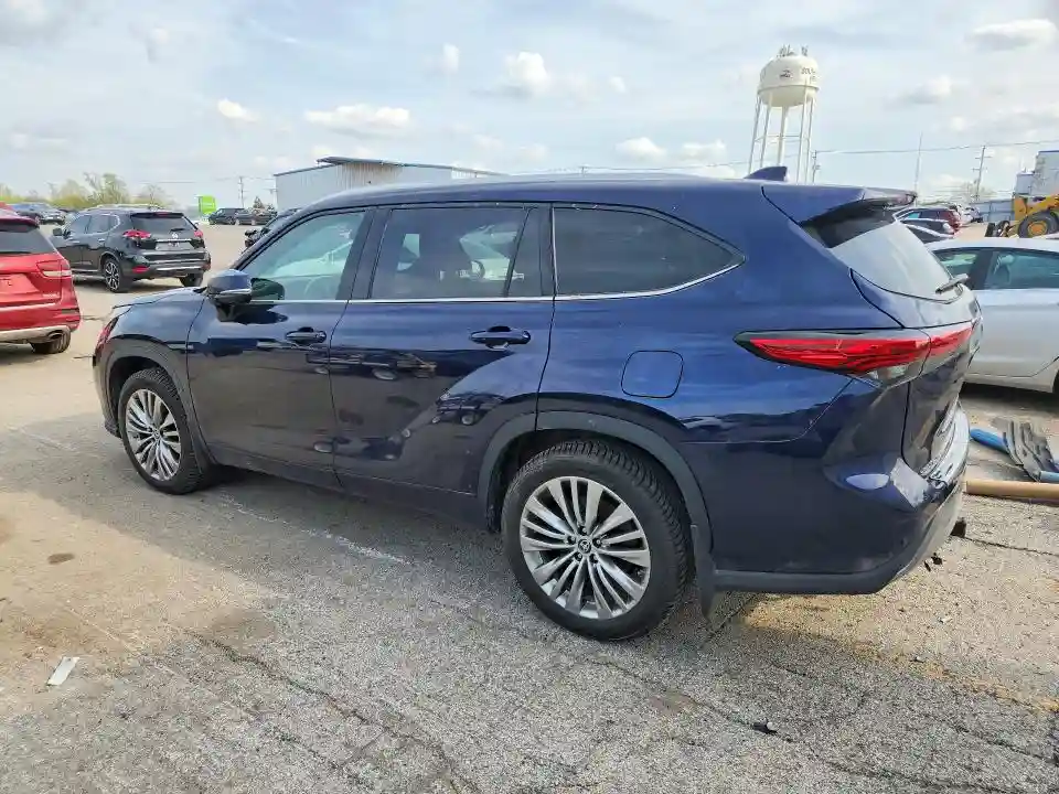 5TDFZRBH9NS229160 2022 TOYOTA HIGHLANDER-1