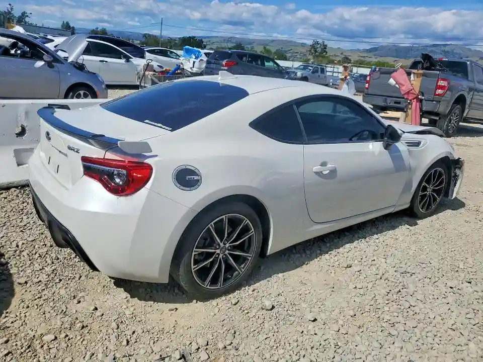JF1ZCAC15H8606616 2017 SUBARU BRZ-2
