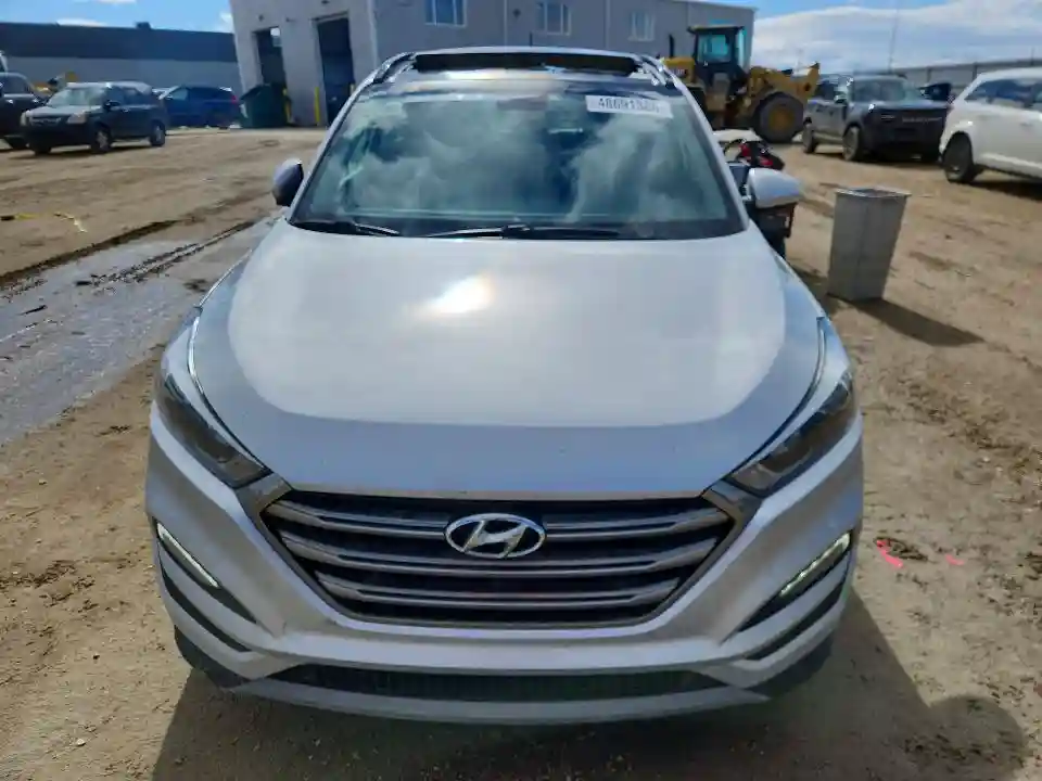 KM8J3CA28HU450315 2017 HYUNDAI TUCSON-4