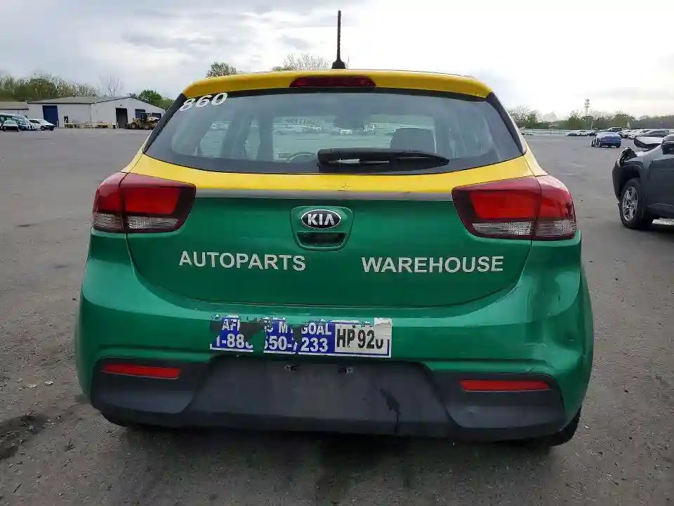 3KPA25AB3JE119777 2018 KIA RIO 5-DOOR-5