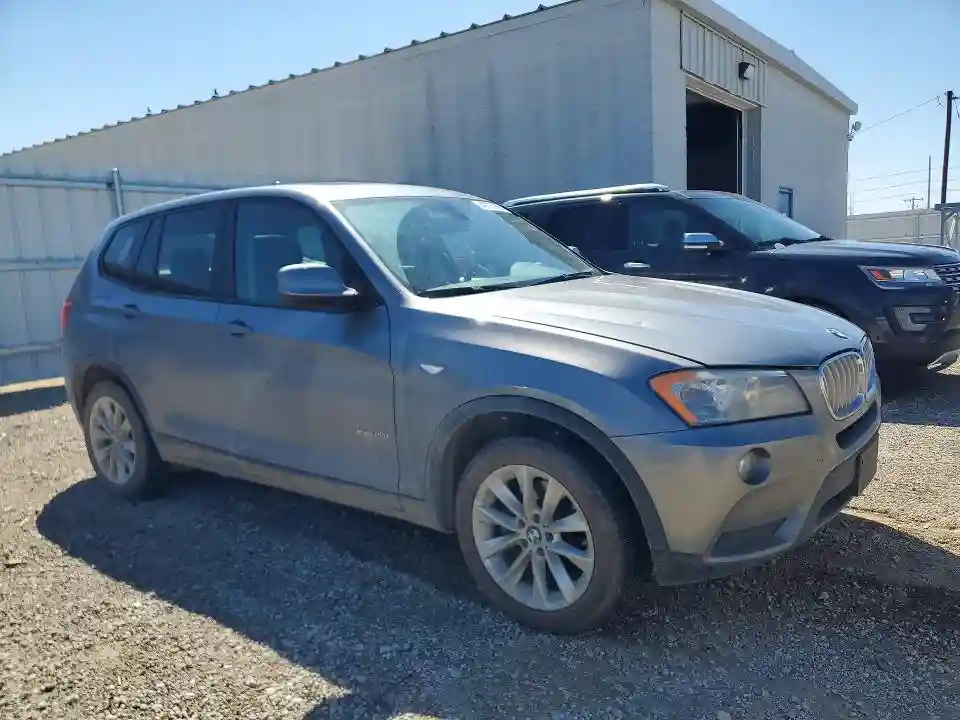 5UXWX9C57D0A24370 2013 BMW X3-3