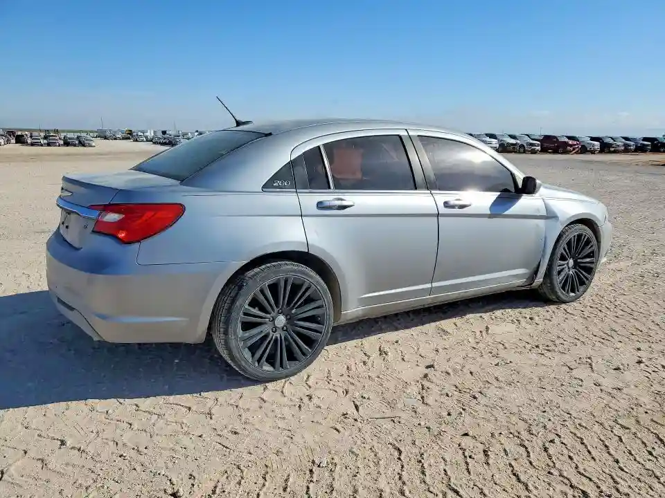 1C3CCBBG8EN159504 2014 CHRYSLER 200-2