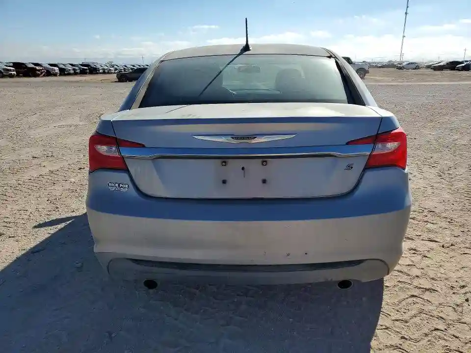 1C3CCBBG8EN159504 2014 CHRYSLER 200-5