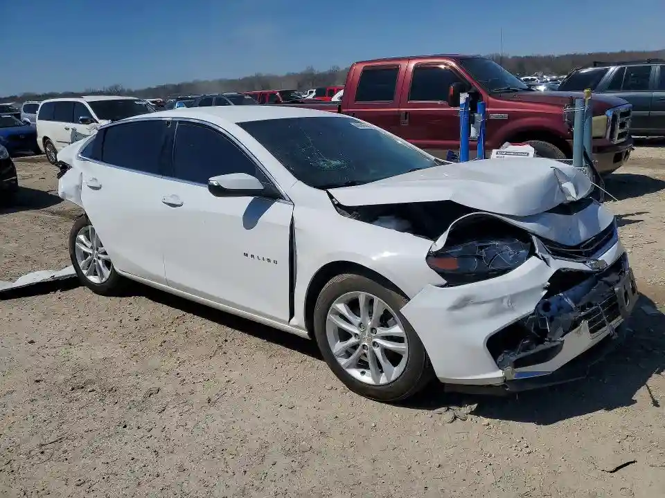 1G1ZD5ST0JF264326 2018 CHEVROLET MALIBU-3