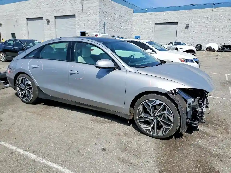 KMHM54AA6RA075659 2024 HYUNDAI IONIQ 6 LI-3