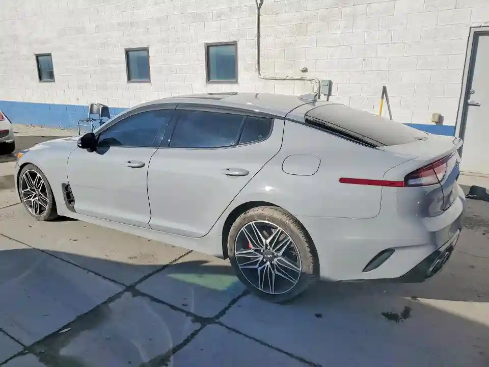 KNAE45LC1N6099359 2022 KIA STINGER-1