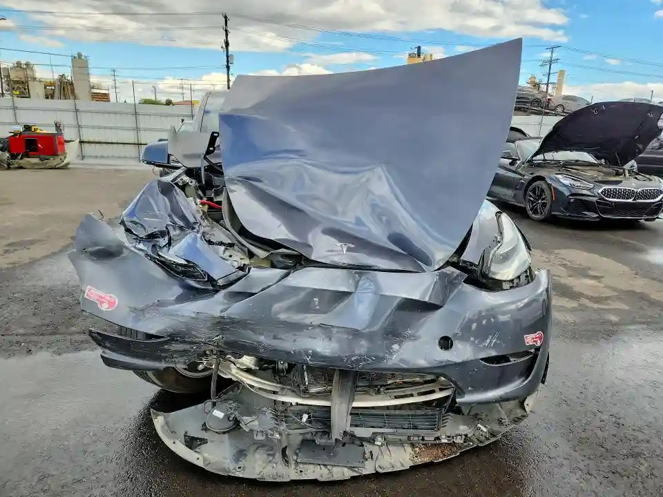 7SAYGDEE3PF905034 2023 TESLA MODEL Y-4