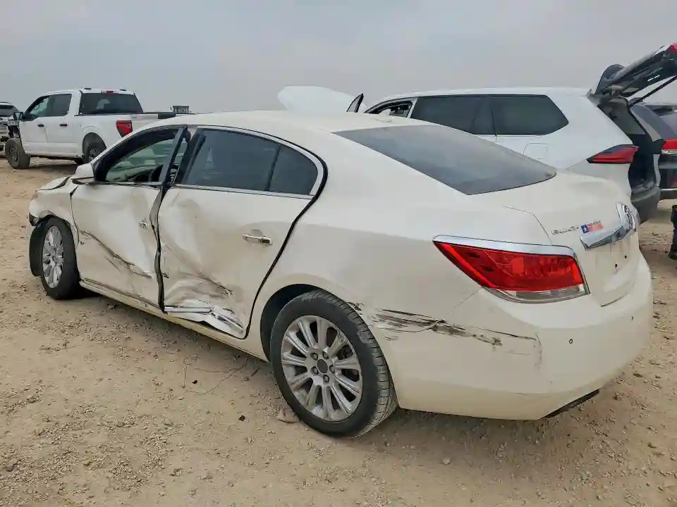 1G4GC5E30DF271113 2013 BUICK LACROSSE-1