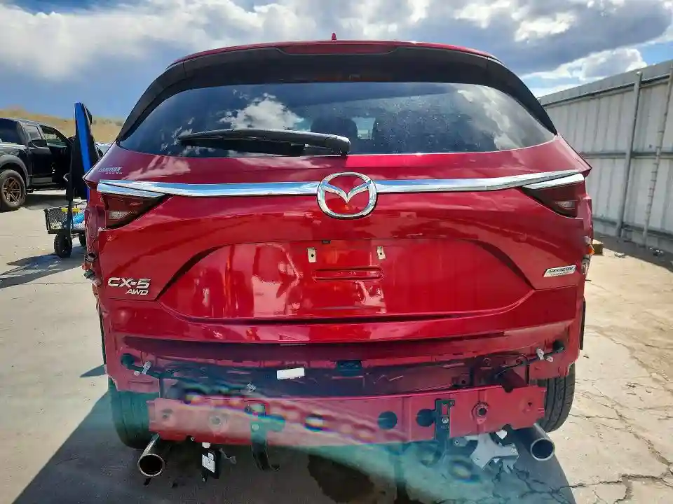 JM3KFBCM4J0314440 2018 MAZDA CX-5-5
