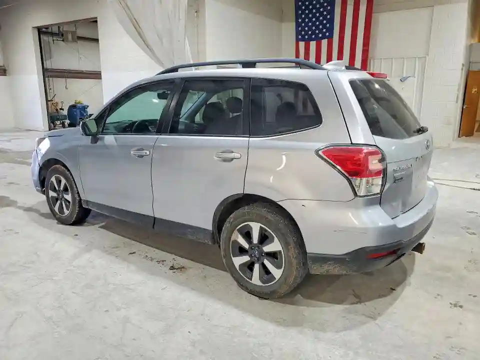 JF2SJABC1JH560004 2018 SUBARU FORESTER-1