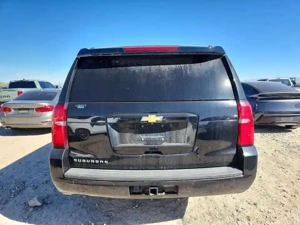 1GNSKHKC2KR346923 2019 CHEVROLET SUBURBAN-5